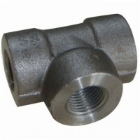 TEE 2" SERIE 3000 ROSCA BSPT ACERO AL CARBONO FORJADO