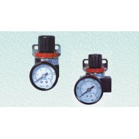 REGULADOR AIRTAC PARA AIRE COMPRIMIDO 1/4" SR20008